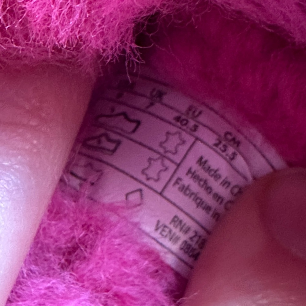EZ Feet • Genuine Shearling Fluffy Hot Pink Slippers - Picture 6 of 12